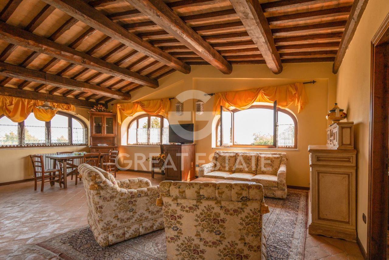 Casa en Todi, Italia, 811.85 m² - imagen 9