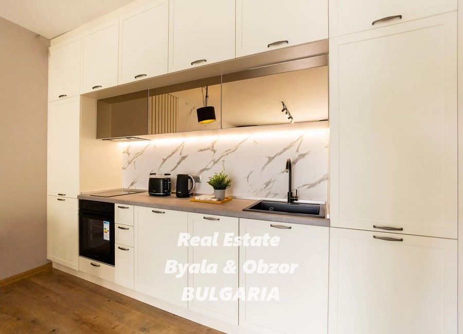 Flat in Obzor, Bulgaria, 60.5 m² - picture 8