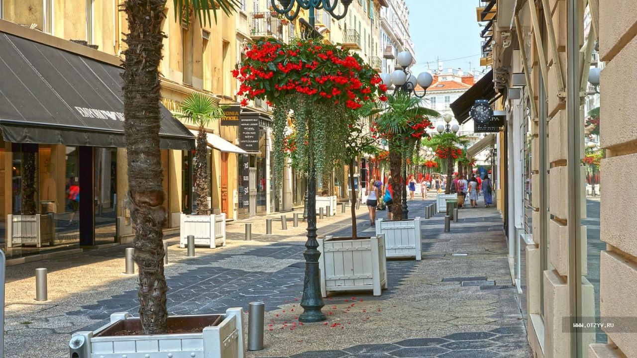 Biens commerciaux à Nice, France, 115 m² - image 1