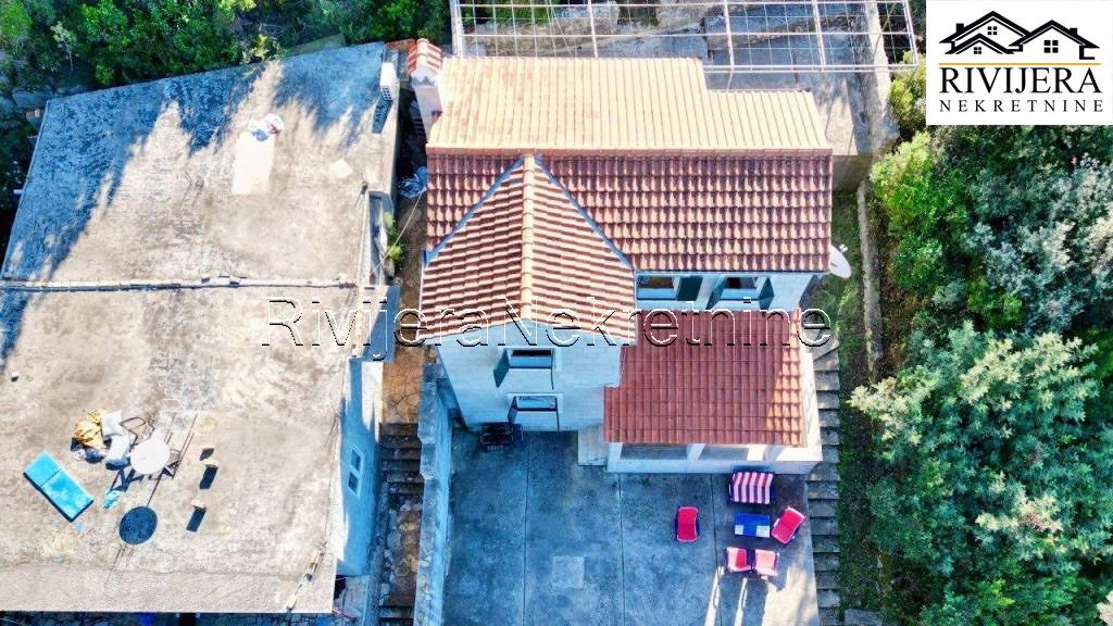 Casa a Herceg-Novi, Montenegro, 120 m² - foto 4