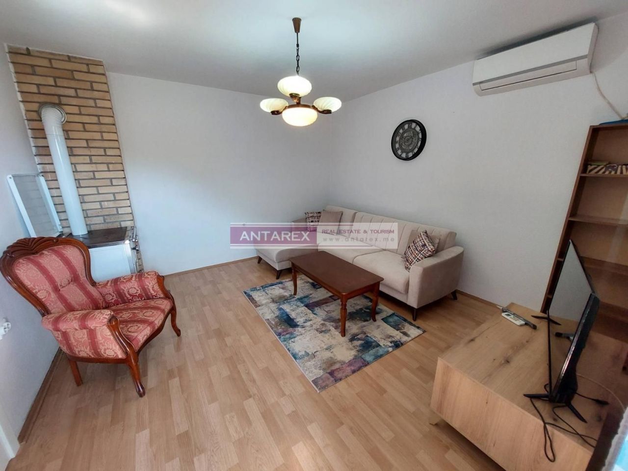 Apartment in Bijela, Montenegro, 60 m² - picture 2