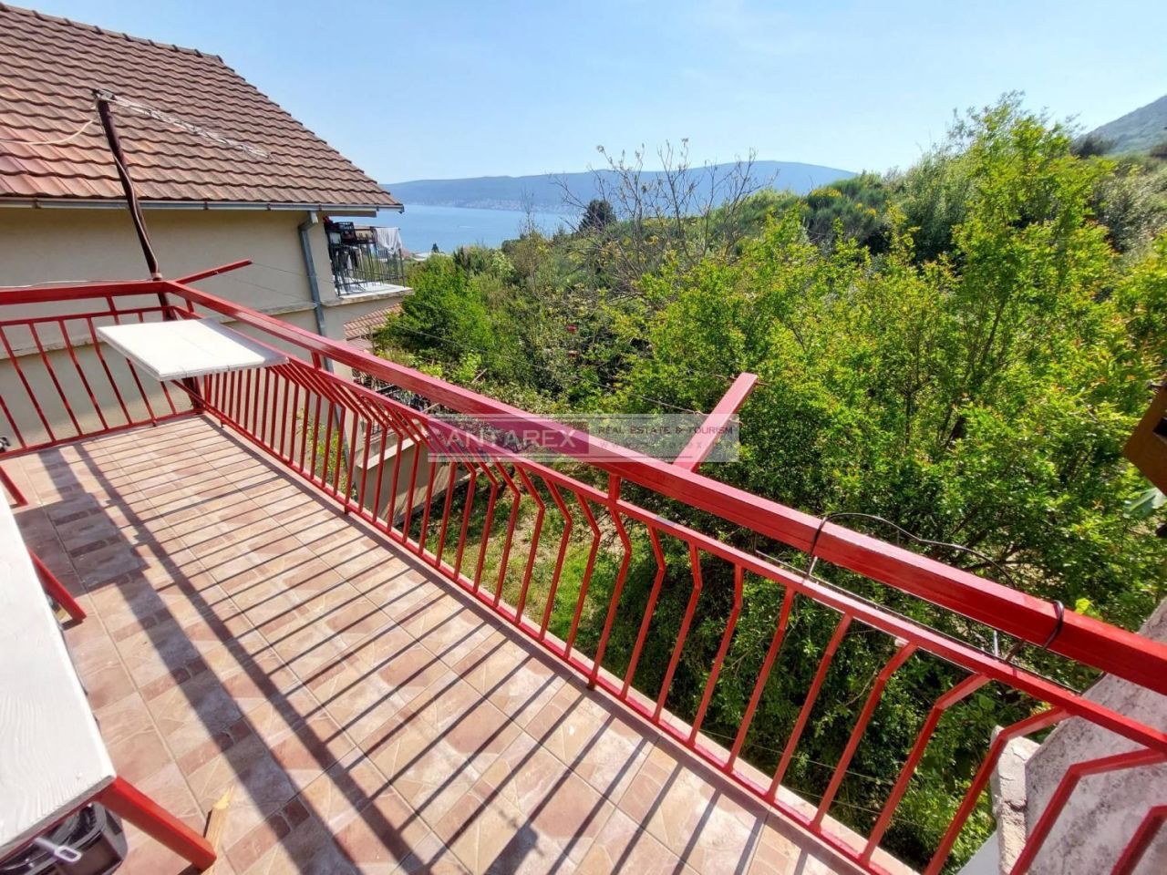 Apartment in Bijela, Montenegro, 60 m² - picture 6