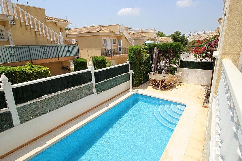 Villa in Orihuela Costa, Spain, 155 m² - picture 6