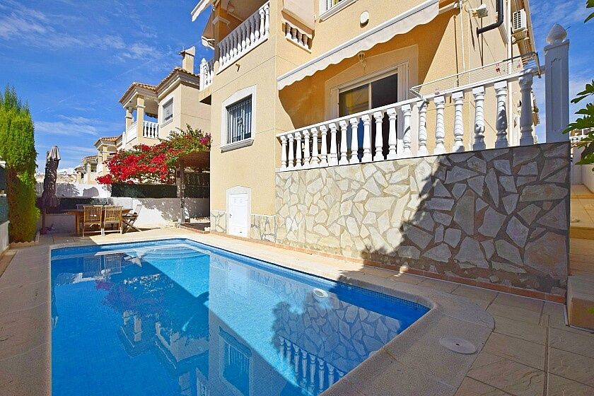 Villa in Orihuela Costa, Spain, 155 m² - picture 7