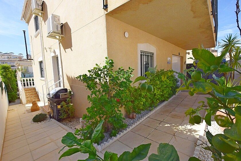 Villa in Orihuela Costa, Spain, 155 m² - picture 8