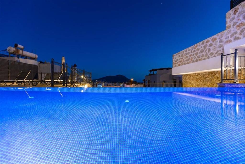 Villa à Kalkan, Turquie, 300 m² - image 2