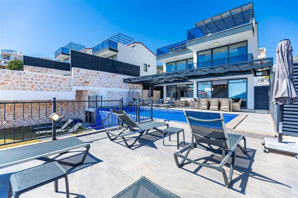 Villa à Kalkan, Turquie, 300 m² - image 3