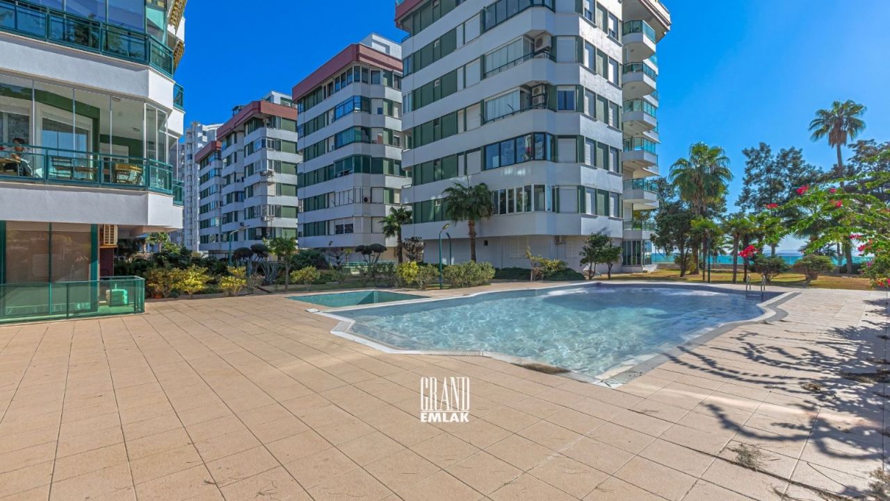 Wohnung in Antalya, Türkei, 190 m² - Foto 1