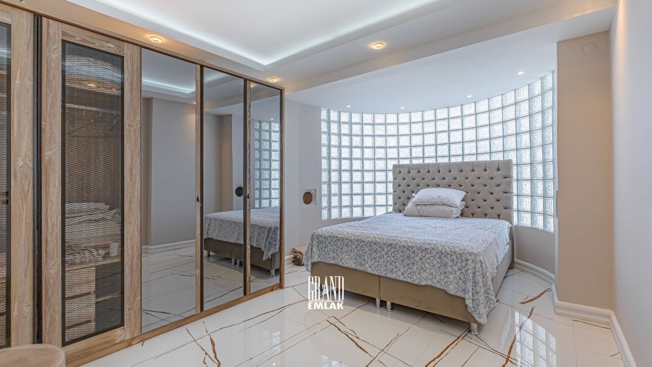 Piso en Antalya, Turquia, 190 m² - imagen 12
