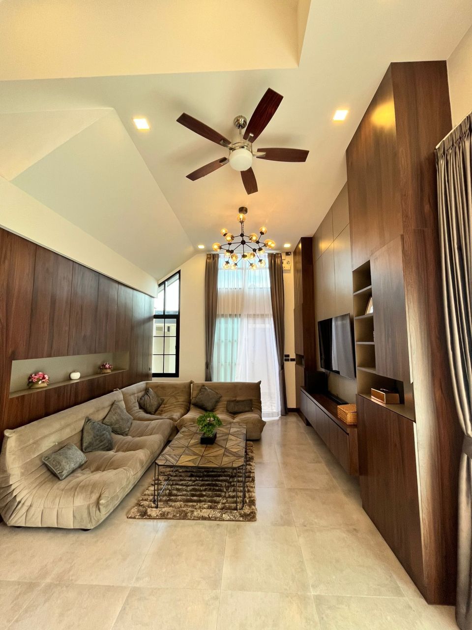 Villa a Pattaya, Thailandia, 332 m² - foto 3