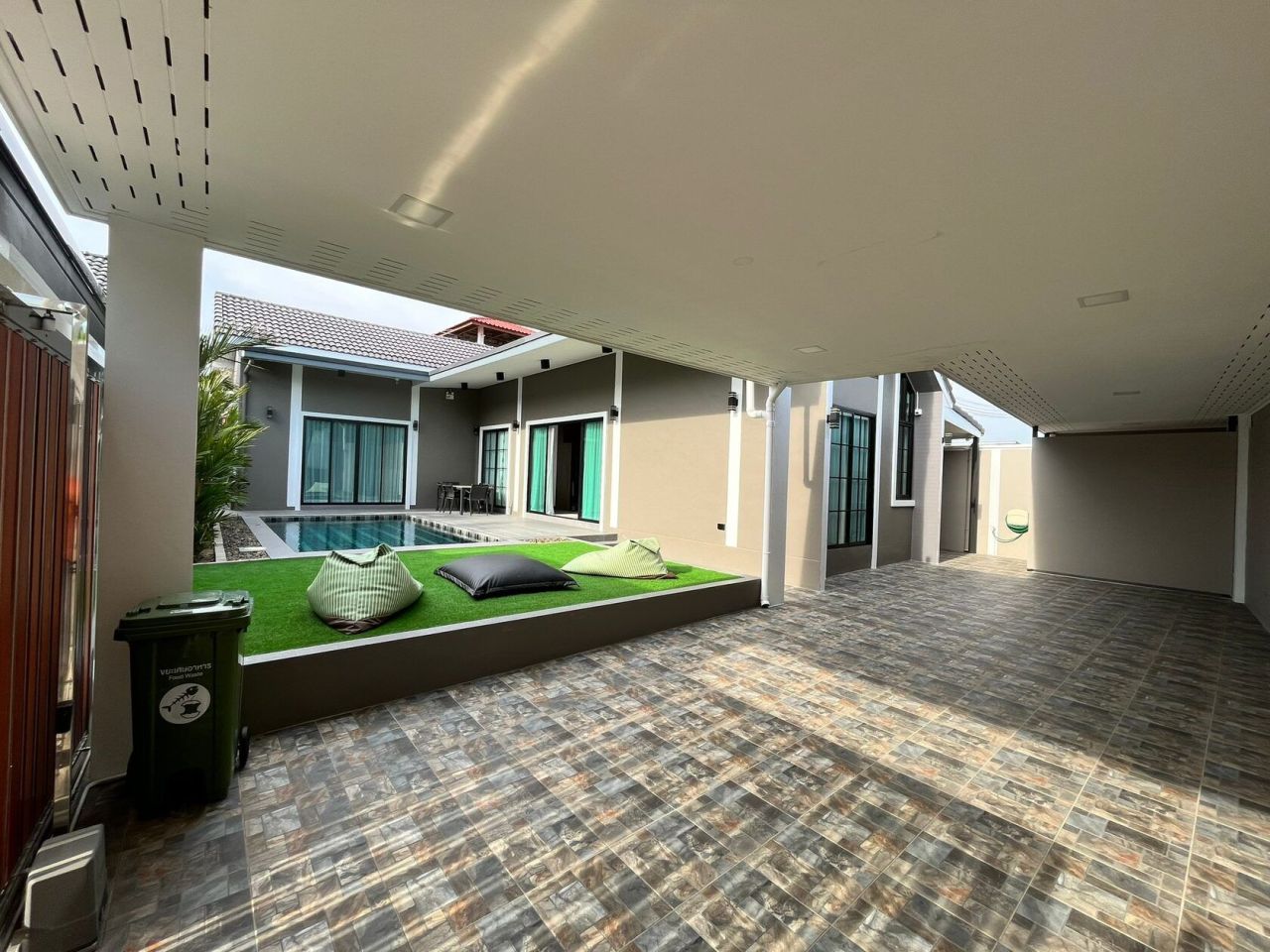 Villa a Pattaya, Thailandia, 332 m² - foto 10