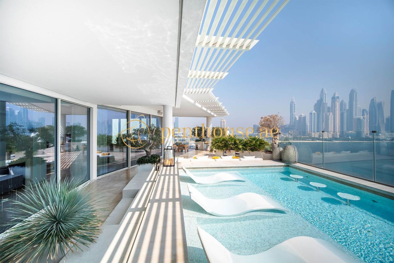 Penthouse in Dubai, UAE, 372 m² - picture 1