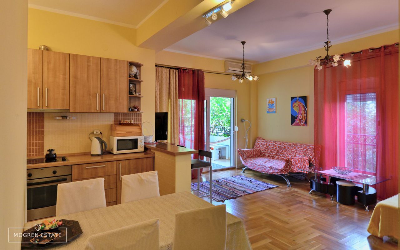 Flat in Budva, Montenegro, 64 m² - picture 1