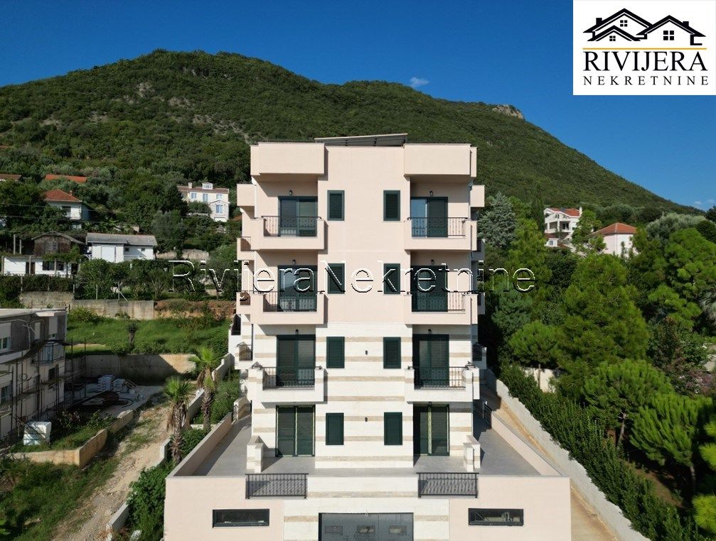Flat in Herceg-Novi, Montenegro, 22.05 m² - picture 3