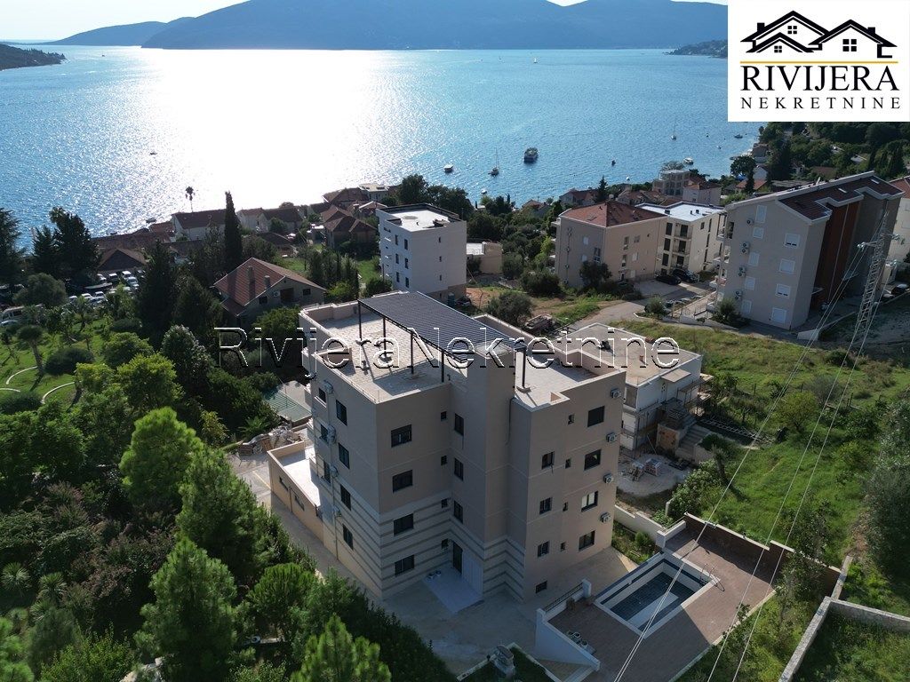 Flat in Herceg-Novi, Montenegro, 22.05 m² - picture 4