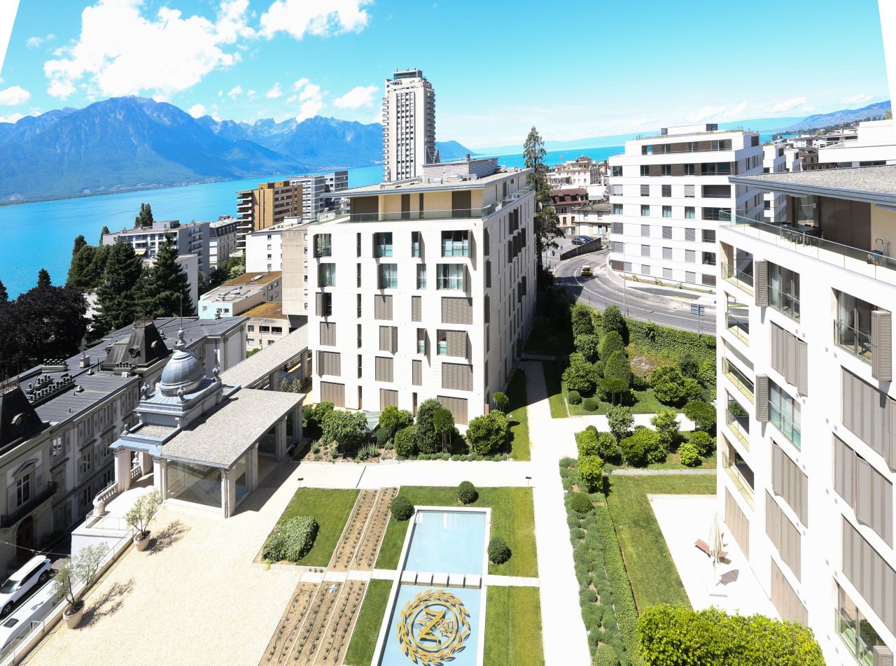 Apartment in Montreux, Switzerland, 154 m² - picture 1