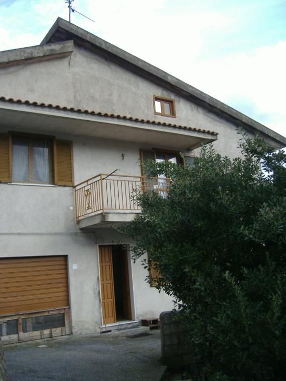 House in Scalea, Italy, 430 m² - picture 1