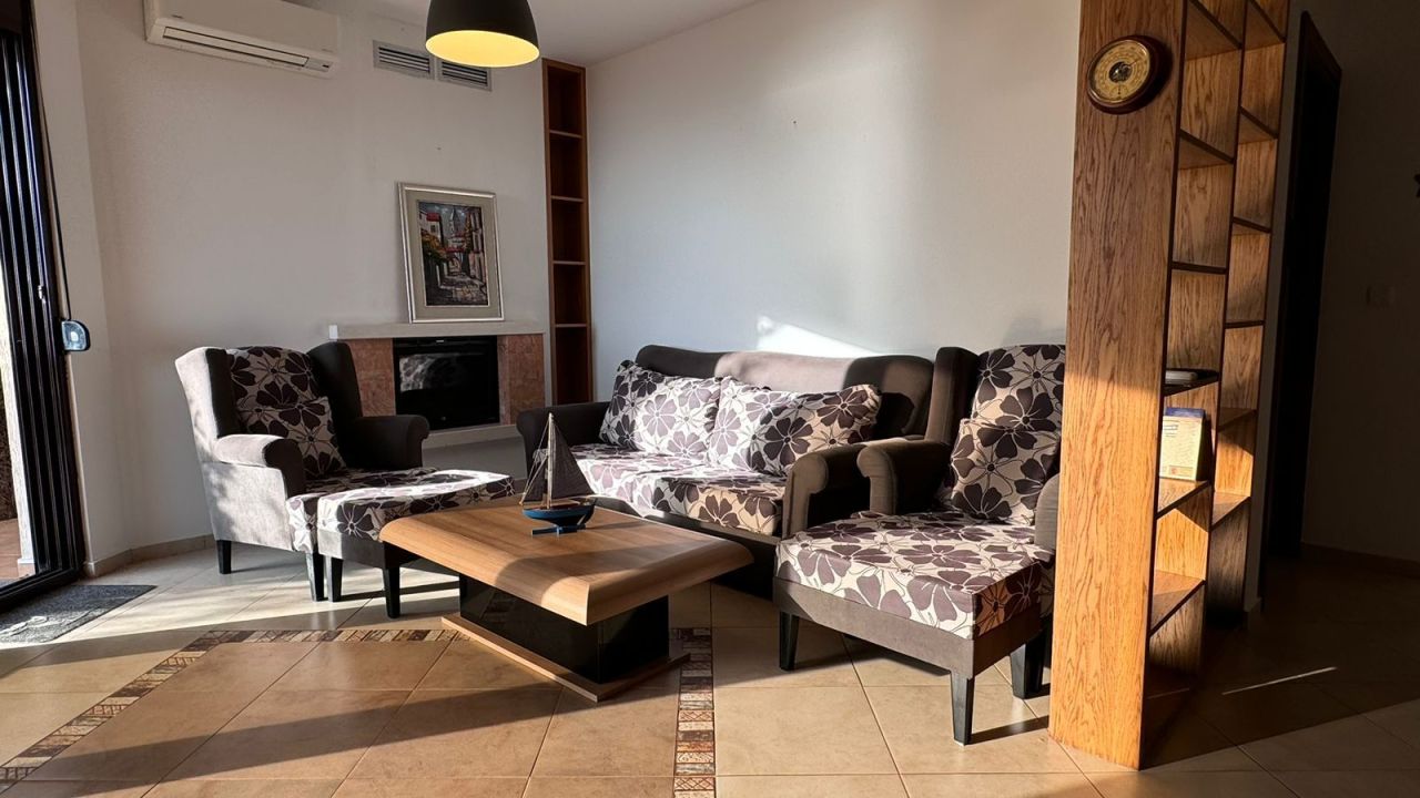 Flat in Dobra Voda, Montenegro, 93 m² - picture 5