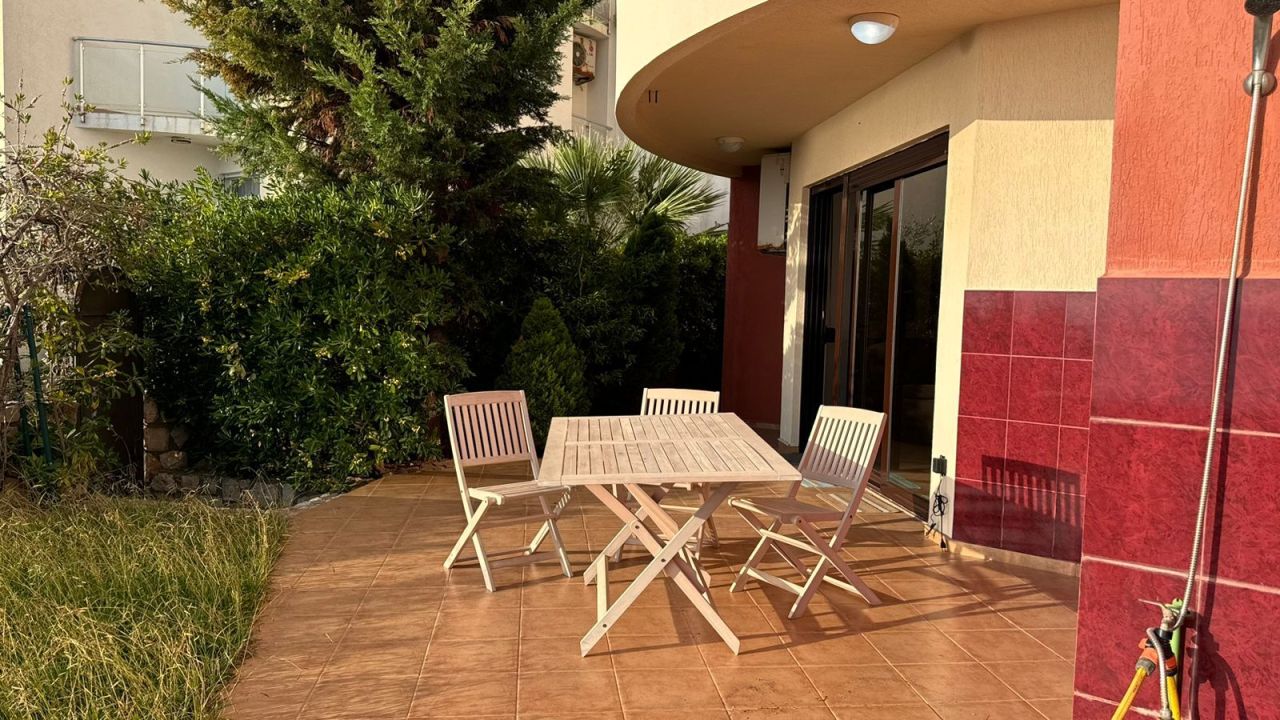 Flat in Dobra Voda, Montenegro, 93 m² - picture 8