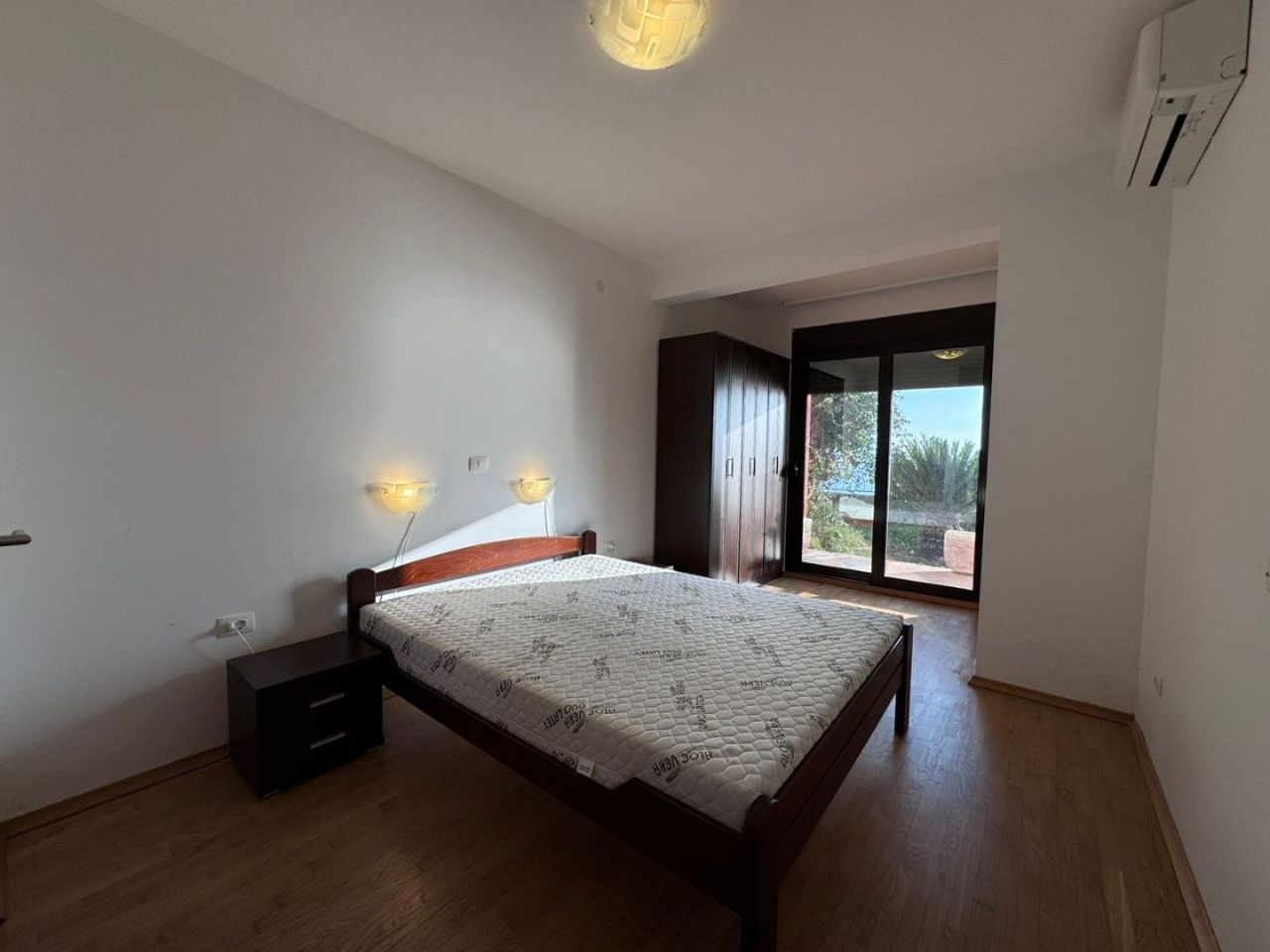 Flat in Dobra Voda, Montenegro, 93 m² - picture 12