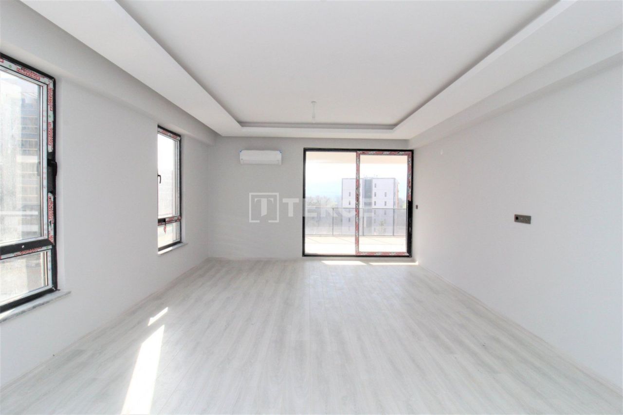 Apartment Nilüfer, Turkey, 213 m² - picture 14