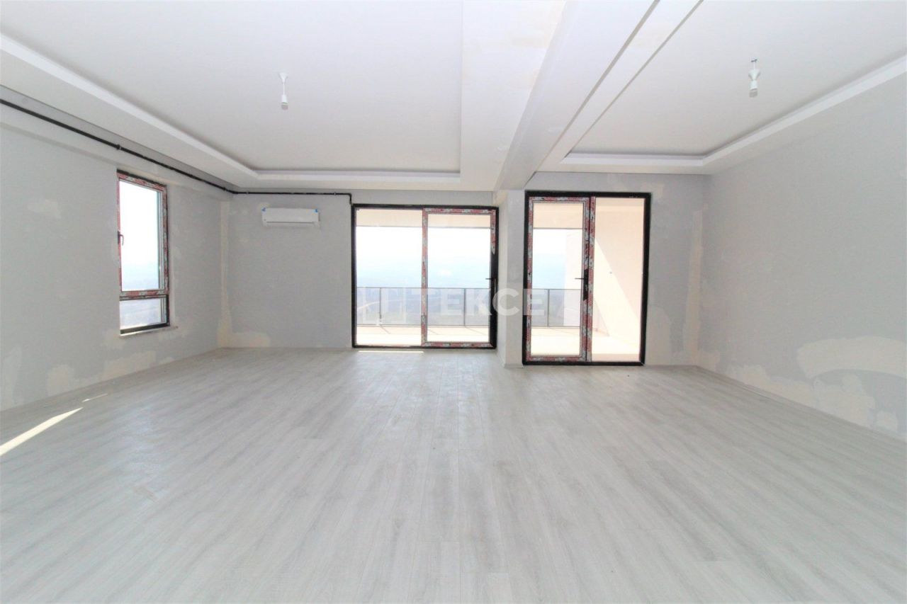 Apartment Nilüfer, Turkey, 213 m² - picture 19