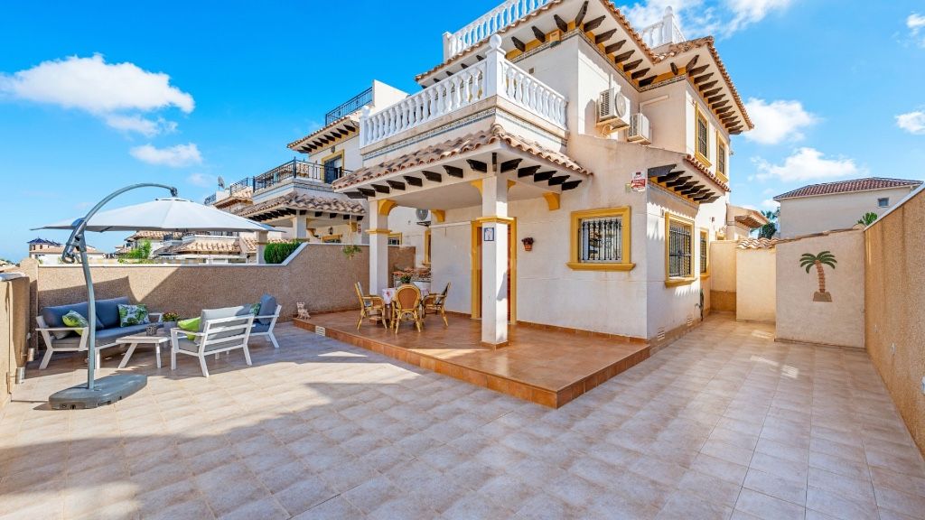 Haus in Villamartin, Spanien, 74 m² - Foto 1