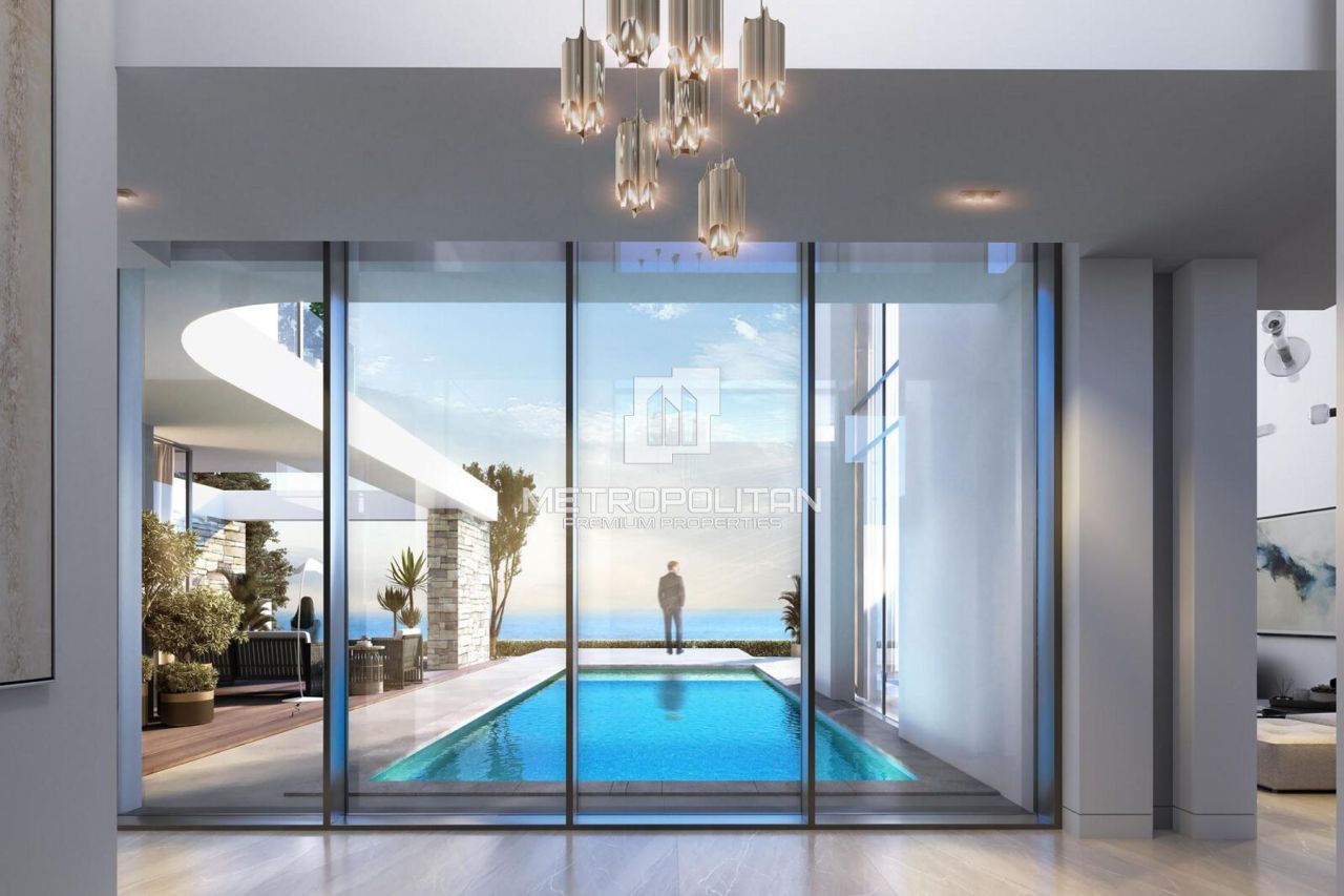 Villa Umm Al Quwain, UAE, 671 m² - picture 2