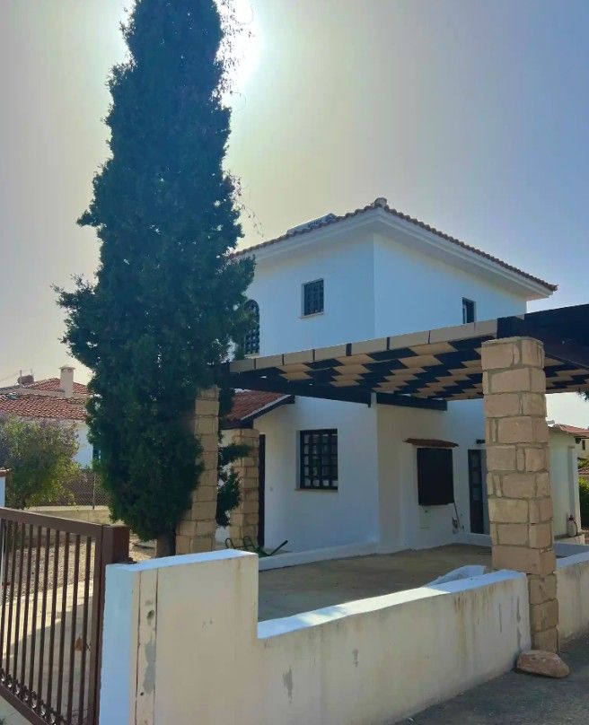 Villa in Limassol, Zypern, 95 m² - Foto 1