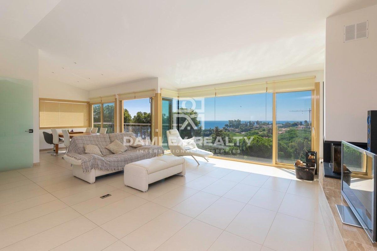 Villa in Blanes, Spain, 352 m² - picture 4