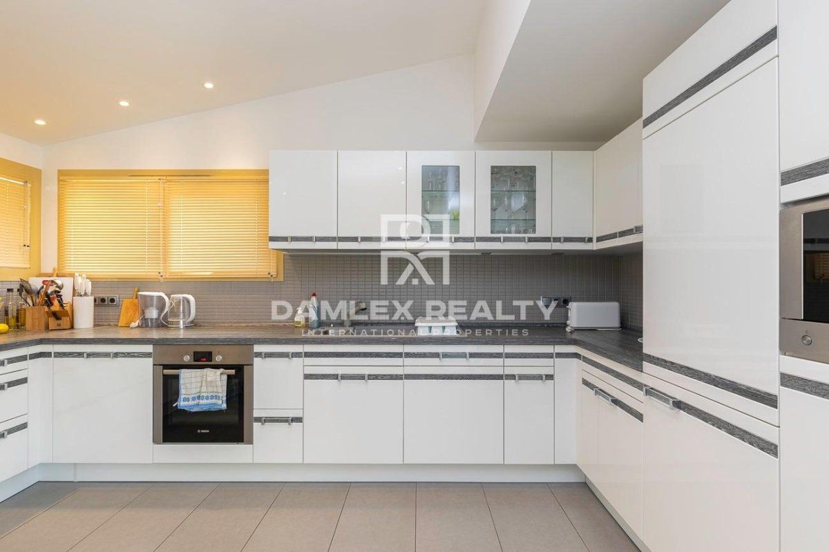 Villa in Blanes, Spain, 352 m² - picture 7