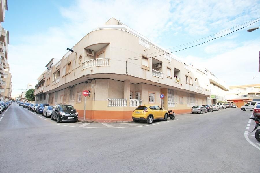 Flat in Torrevieja, Spain, 78 m² - picture 1