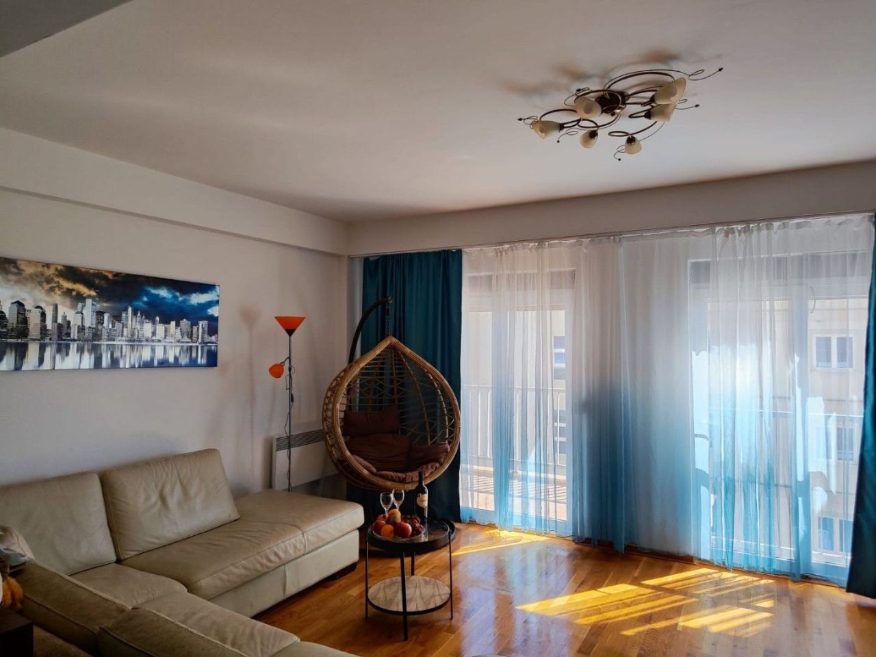 Wohnung in Petrovac, Montenegro, 81 m² - Foto 1