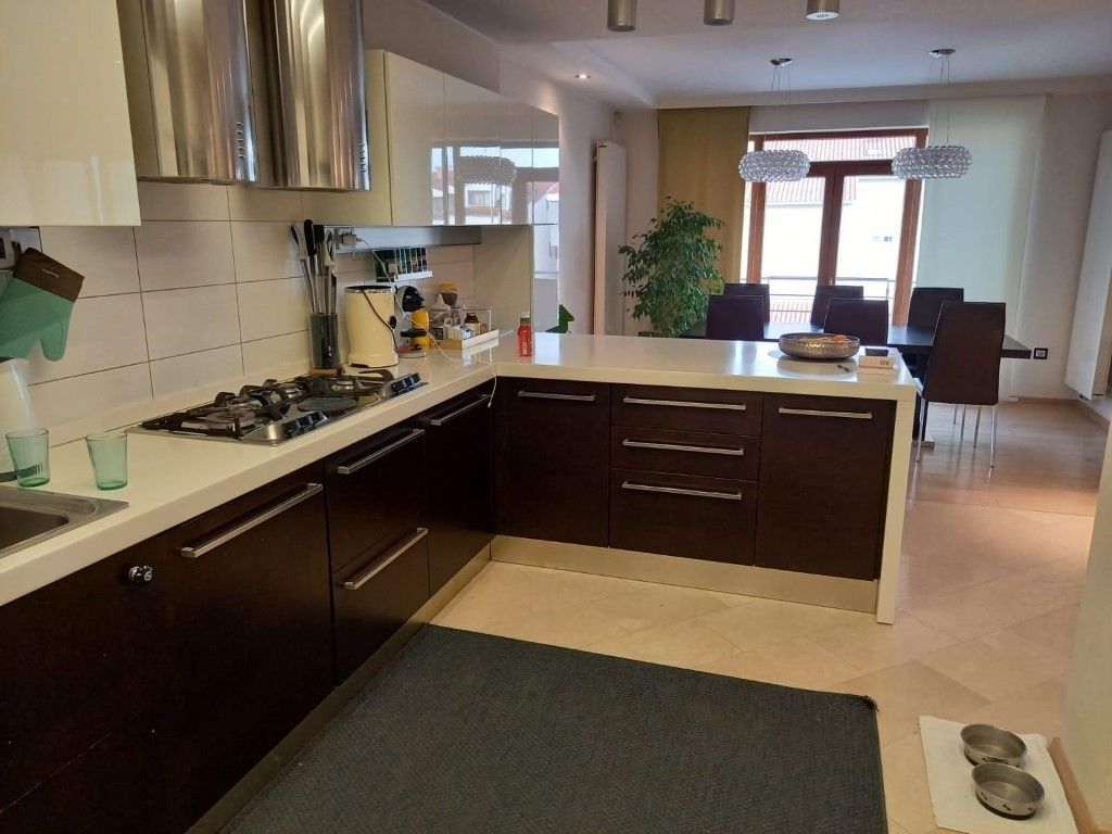 Piso en Pula, Croacia, 266 m² - imagen 14