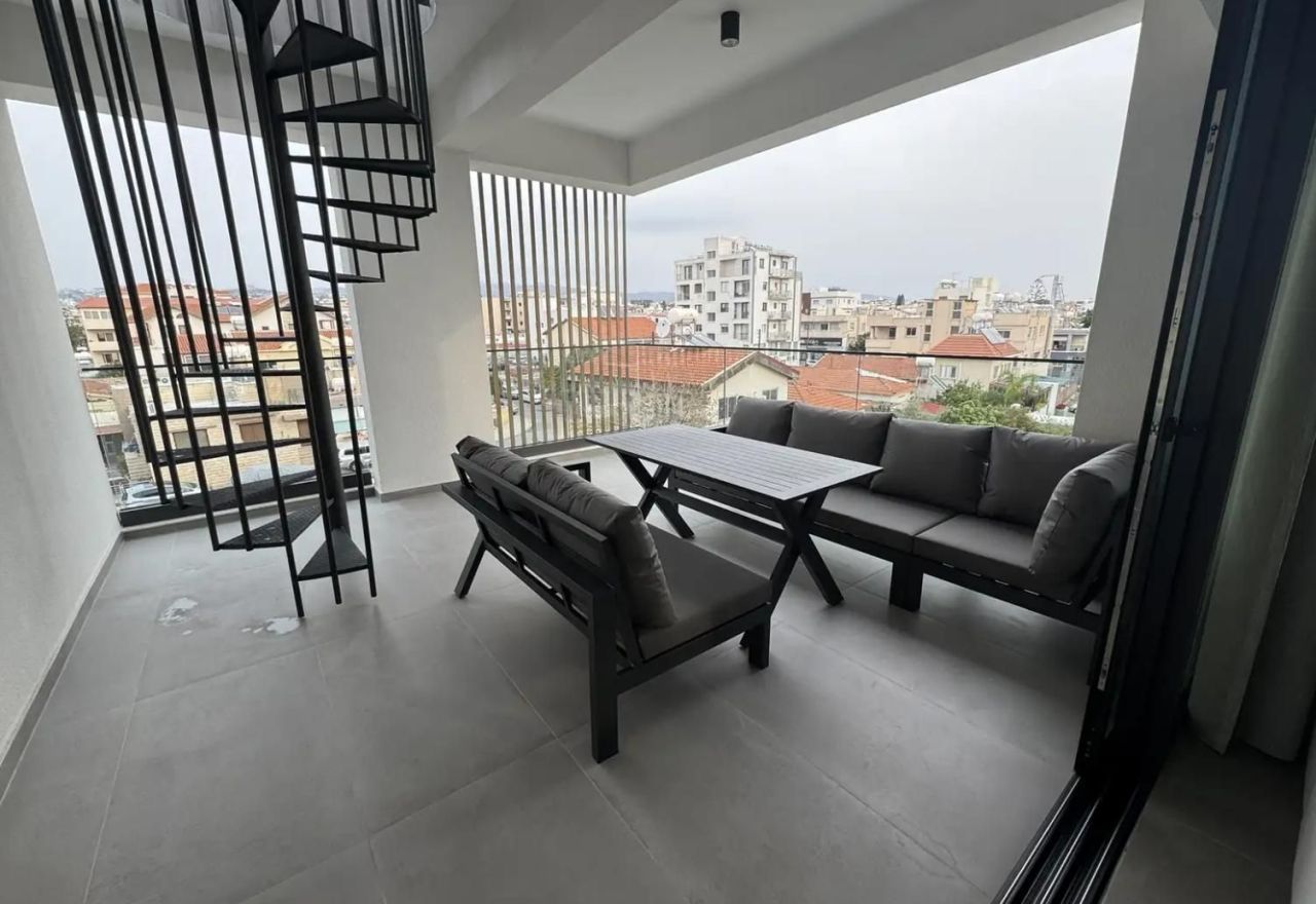 Flat in Limassol, Cyprus, 182 m² - picture 1