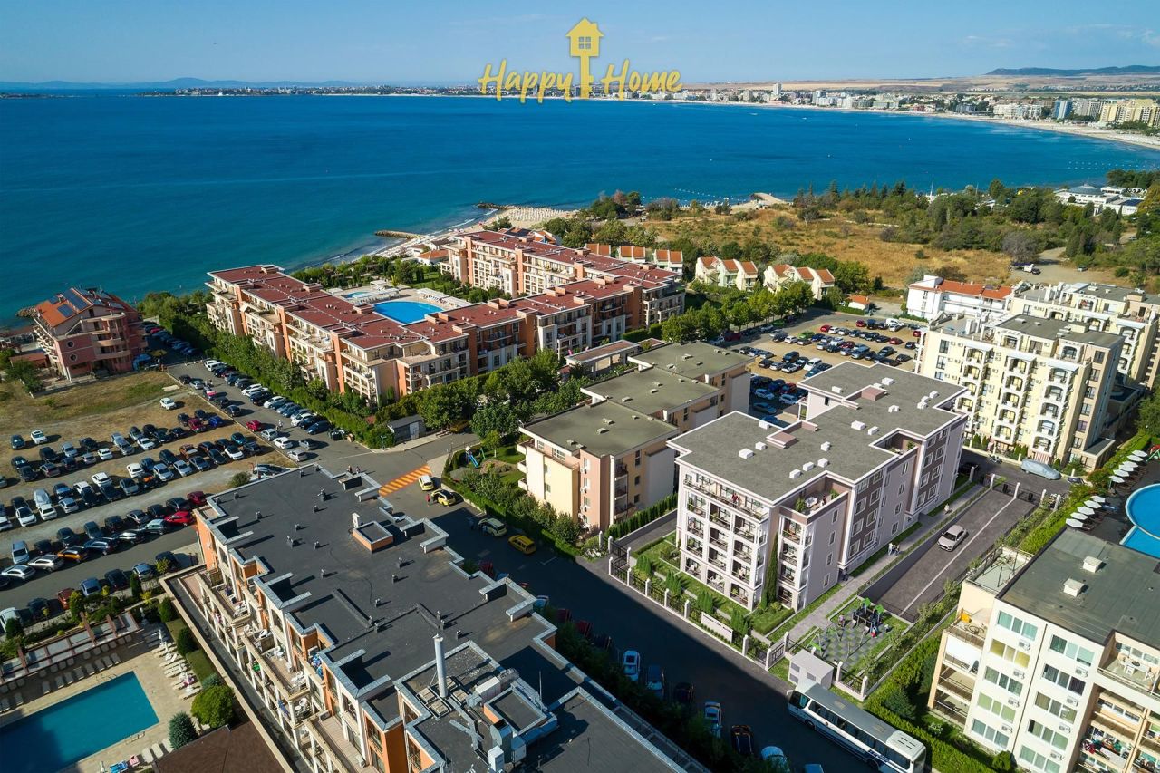 Apartamento en Sveti Vlas, Bulgaria, 80 m² - imagen 1