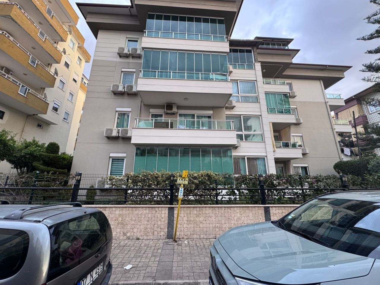 Flat in Alanya, Turkey, 89 m² - picture 1