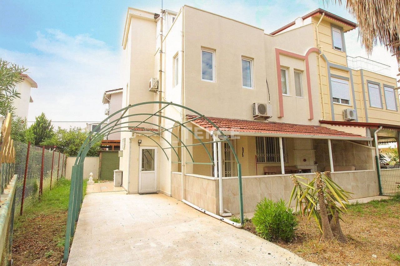 Villa in Serik, Türkei, 195 m² - Foto 1