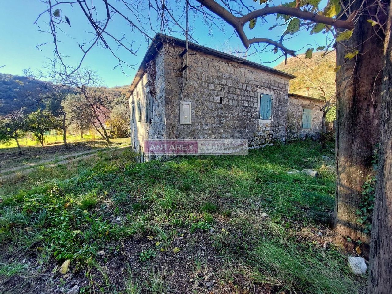 Villa in Kamenari, Montenegro, 107 m² - Foto 3