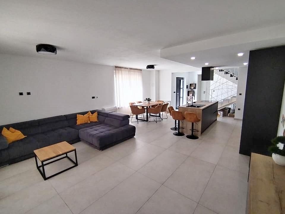 House in Pula, Croatia, 145.81 m² - picture 7