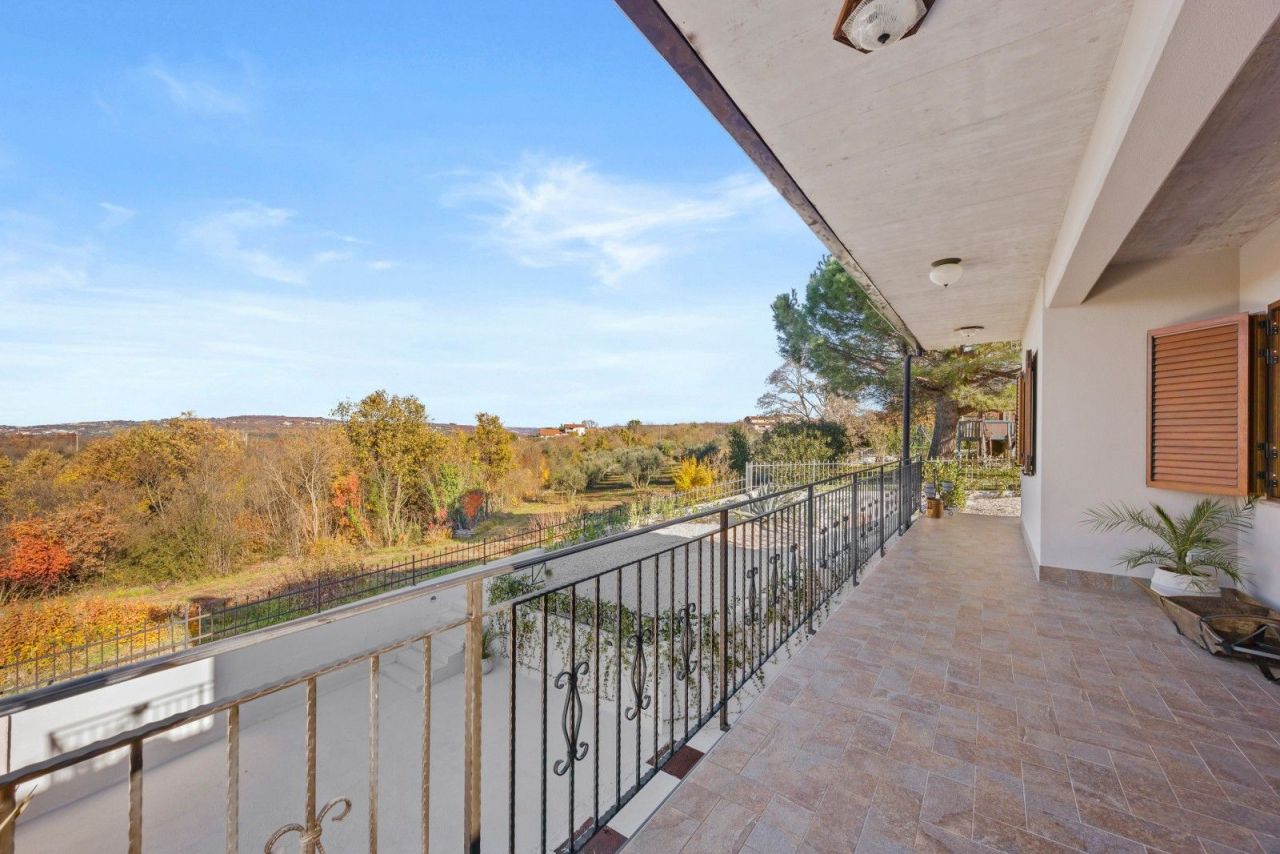 Haus in Buje, Kroatien, 193 m² - Foto 9