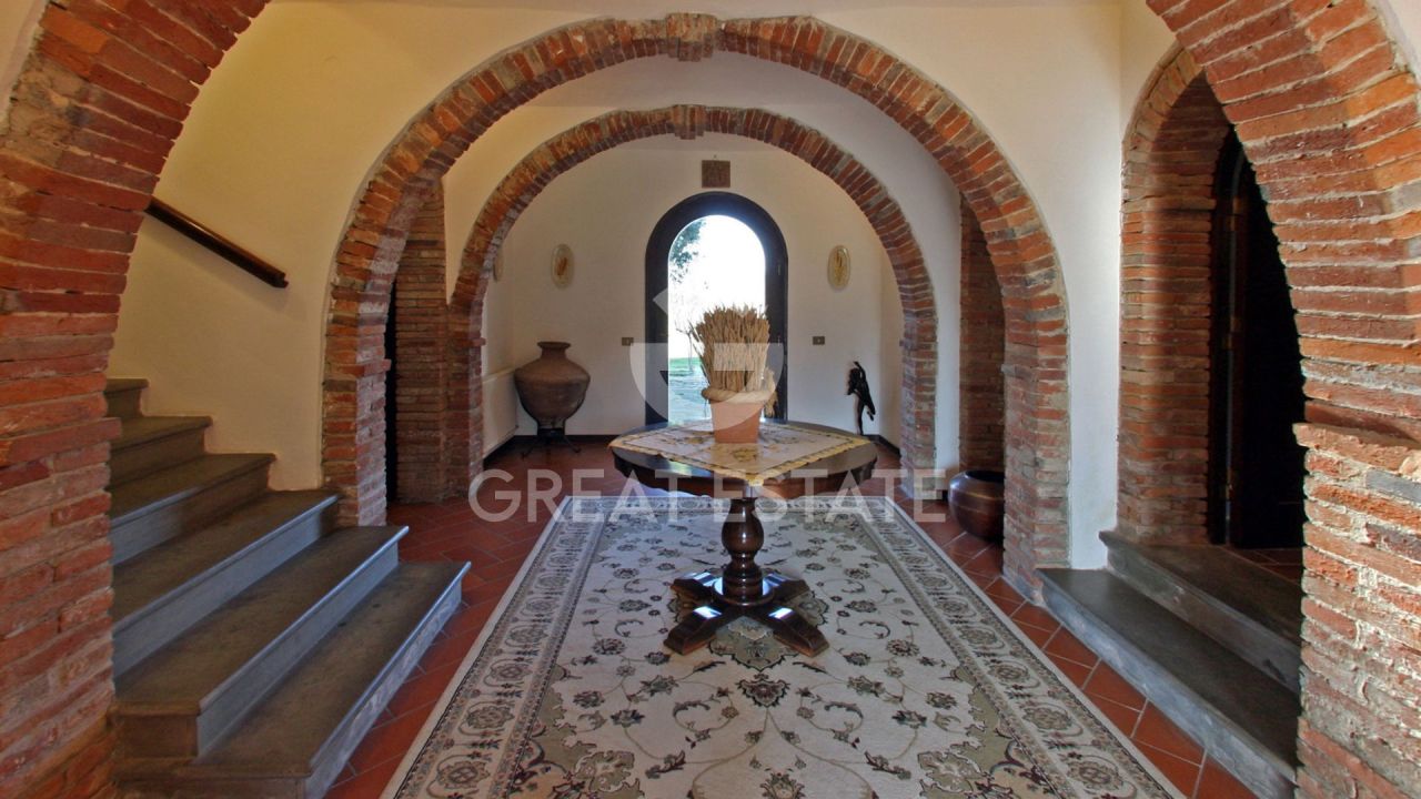 Villa à Sinalunga, Italie, 751.25 m² - image 9