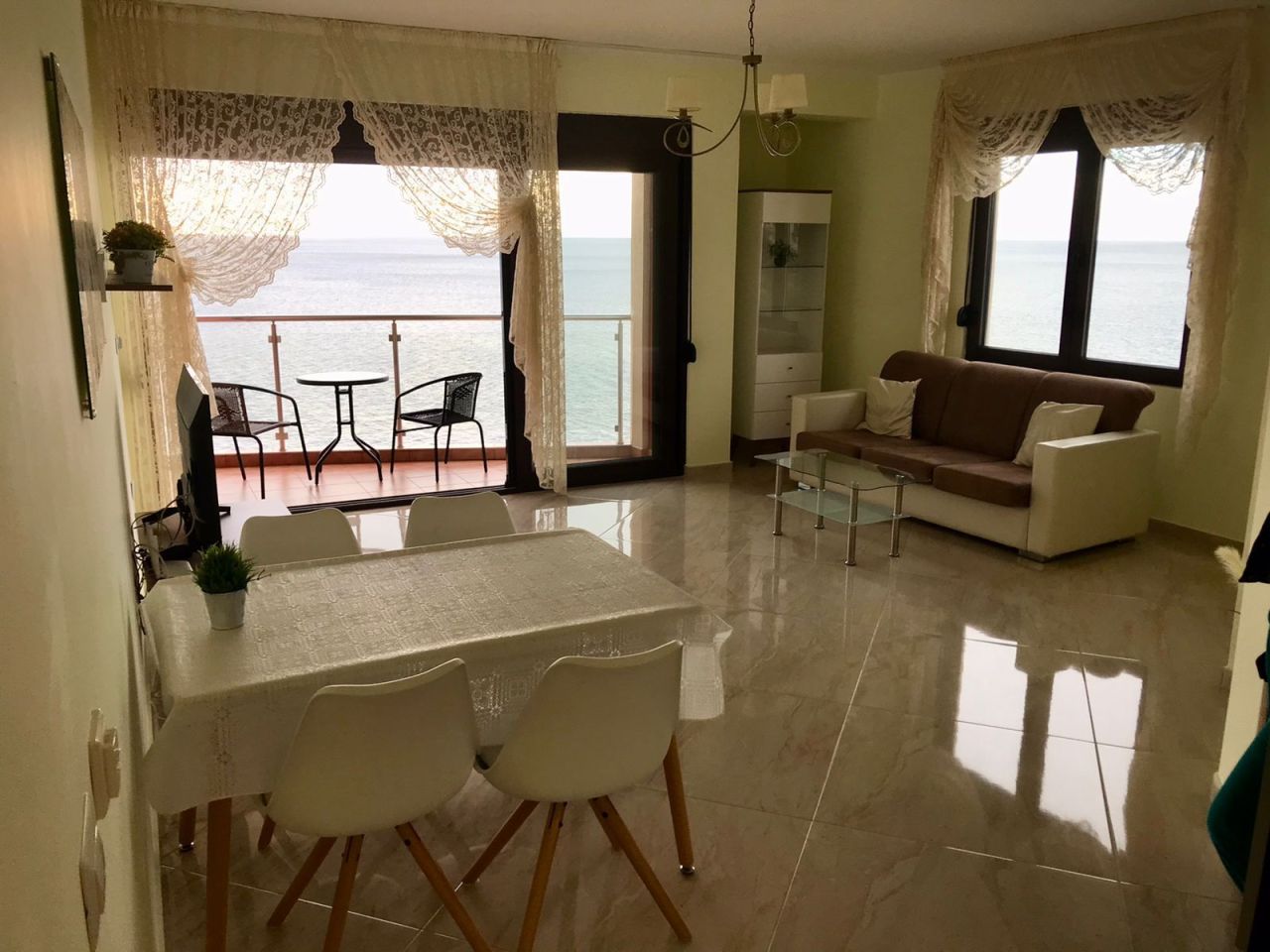 Appartamento a Dobra Voda, Montenegro, 75 m² - foto 4