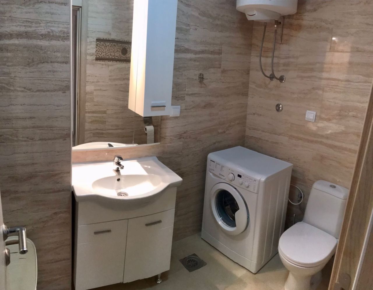 Appartamento a Dobra Voda, Montenegro, 85 m² - foto 11