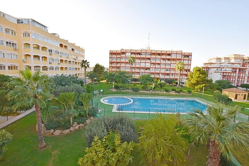 Apartamento en La Mata, España, 40 m² - imagen 1