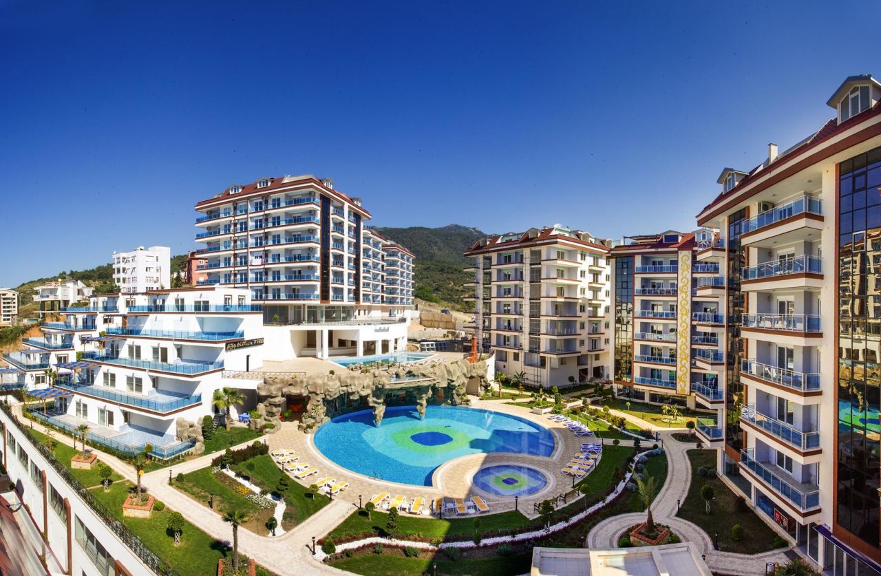 Flat in Alanya, Turkey, 72 m² - picture 1