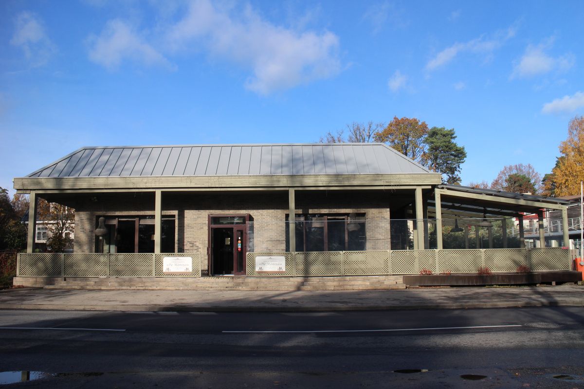 Commercial property in Melluzi, Latvia, 300 m² - picture 1