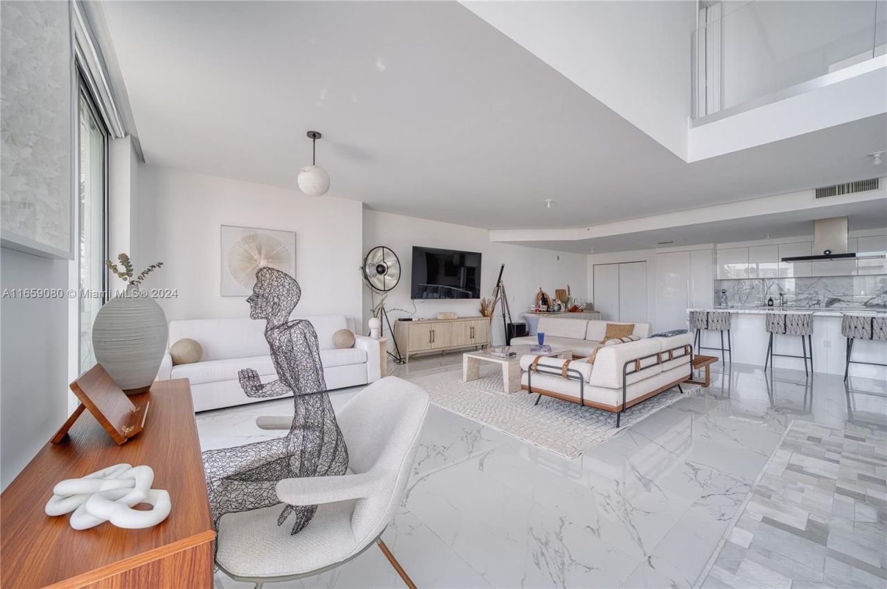 Flat in Miami, USA, 260 m² - picture 4