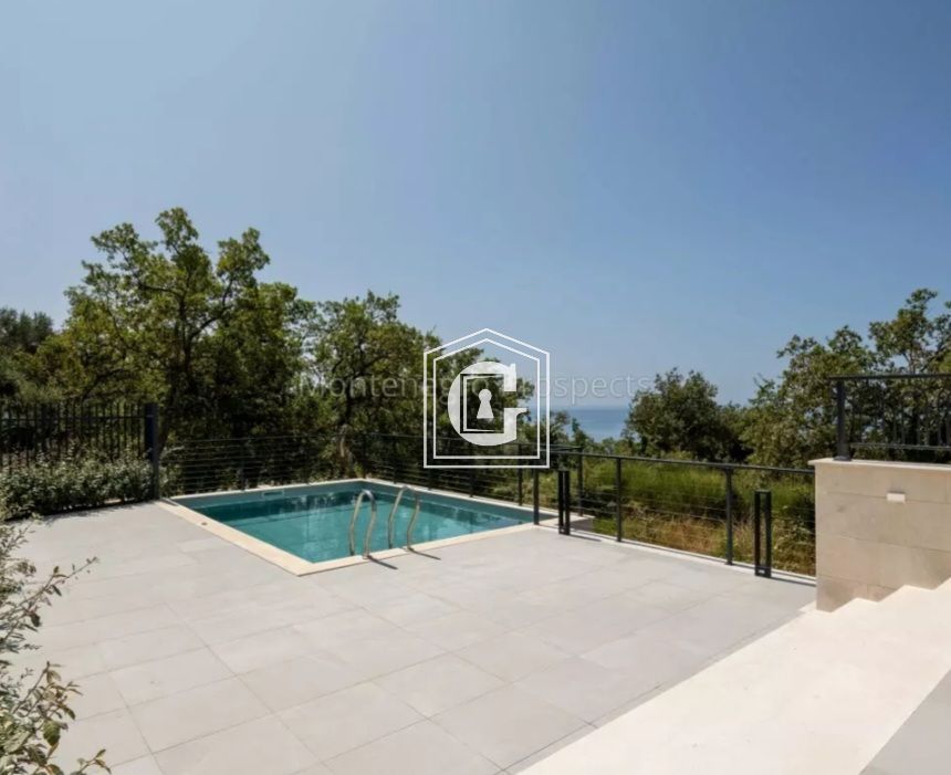 Villa à Rézévici, Monténégro, 318 m² - image 5
