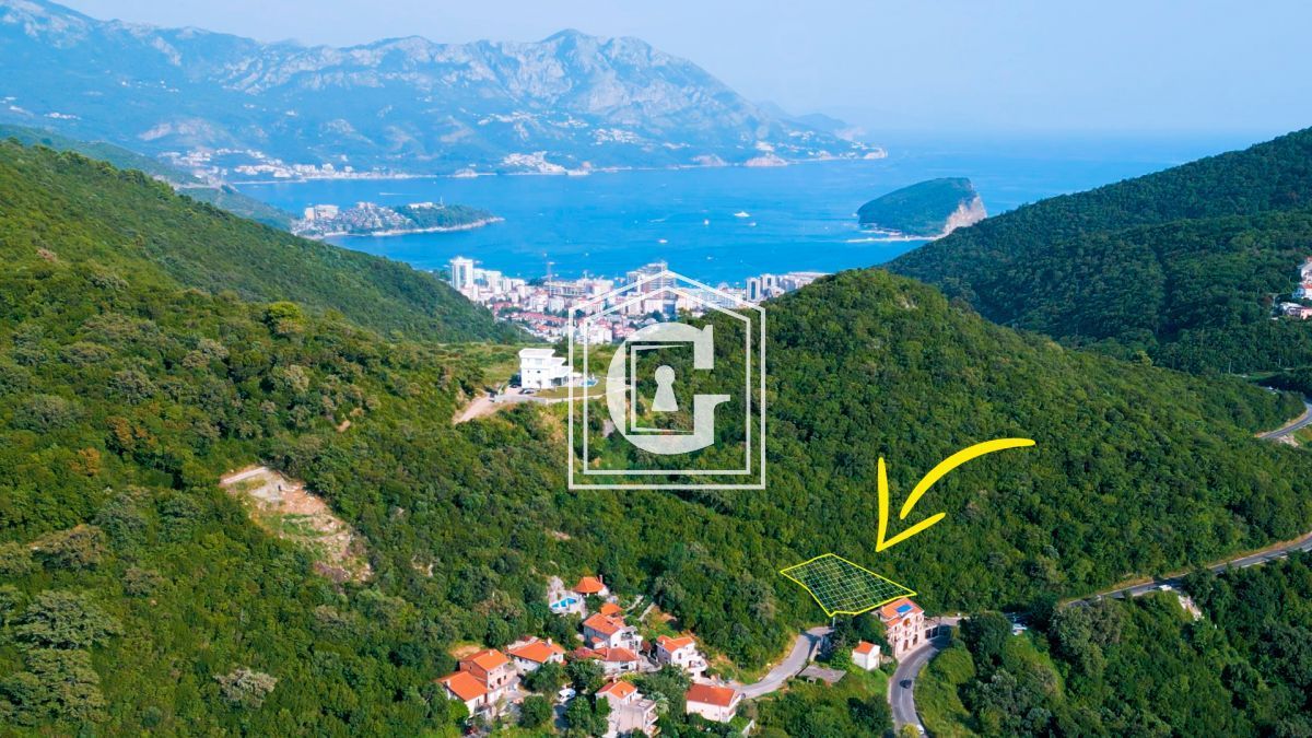Terrain à Budva, Monténégro, 2 000 m² - image 6